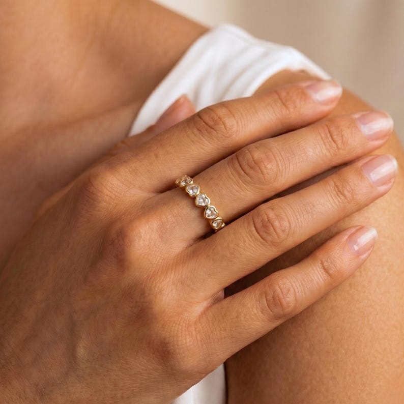Heart Bezel Moissanite Band — view 6