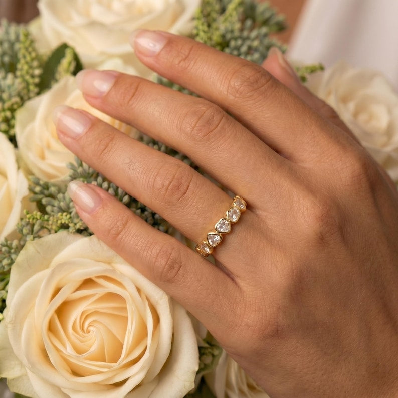 Heart Bezel Moissanite Band — view 1